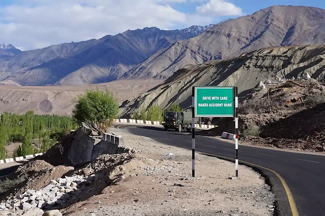 भारतीय अर्थव्यवस्था में चीन के निवेश  की जड़े,क्या आज की परिस्थिती में बॉयकॉट चाइना संभव है ?