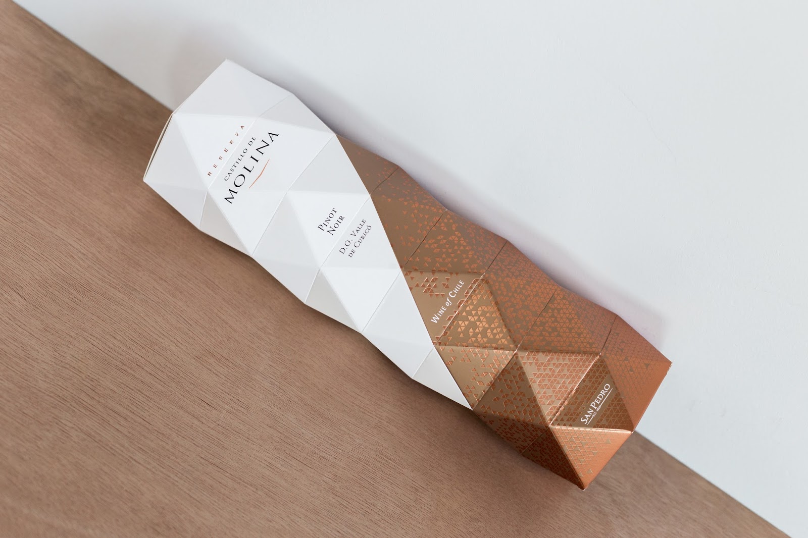 Castillo De Molina Origami Packaging on Packaging of the World