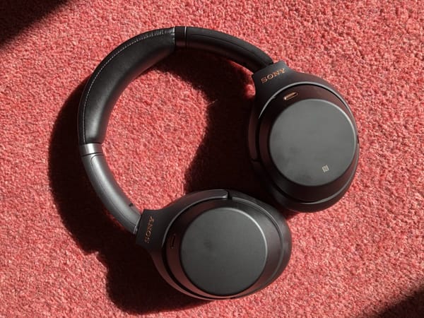 Leaks reveal the new release of Sony Wireless Headset WH-1000XM3