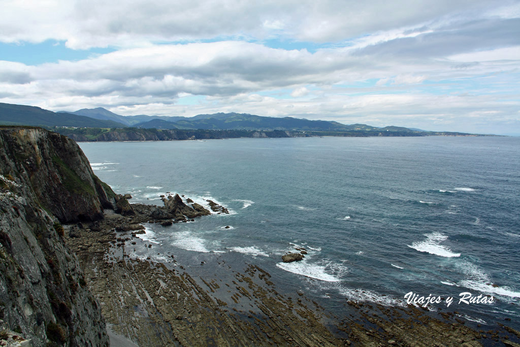 Acantilados del Cabo Busto en Asturias