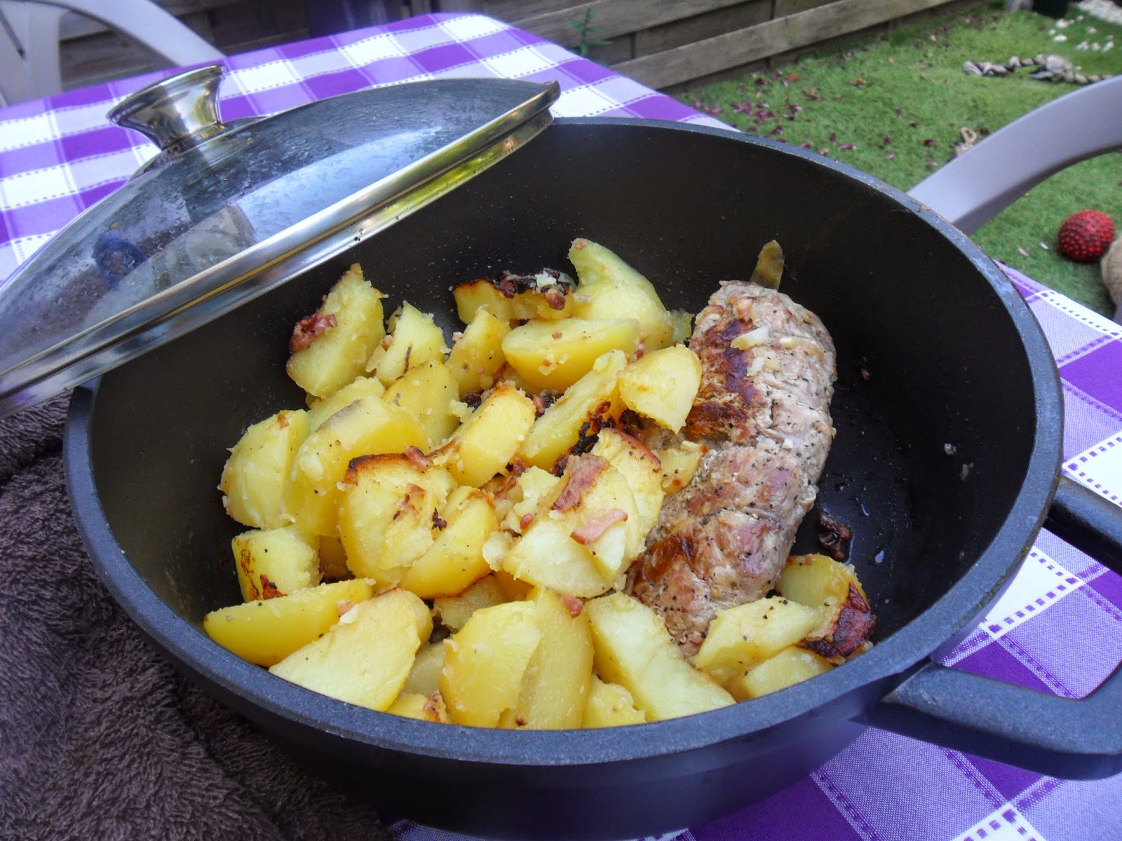 Côte De Porc Pomme De Terre Cocotte En Fonte