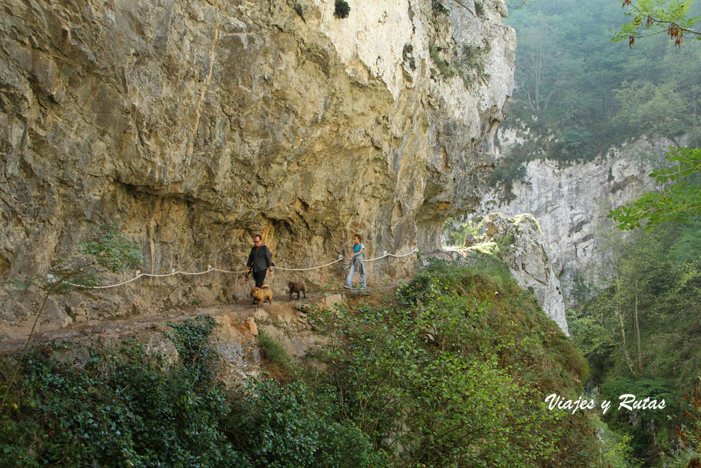 Desfiladero de las Xanas (Asturias)