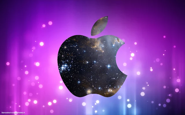iPhone wallpaper met Apple logo in de ruimte