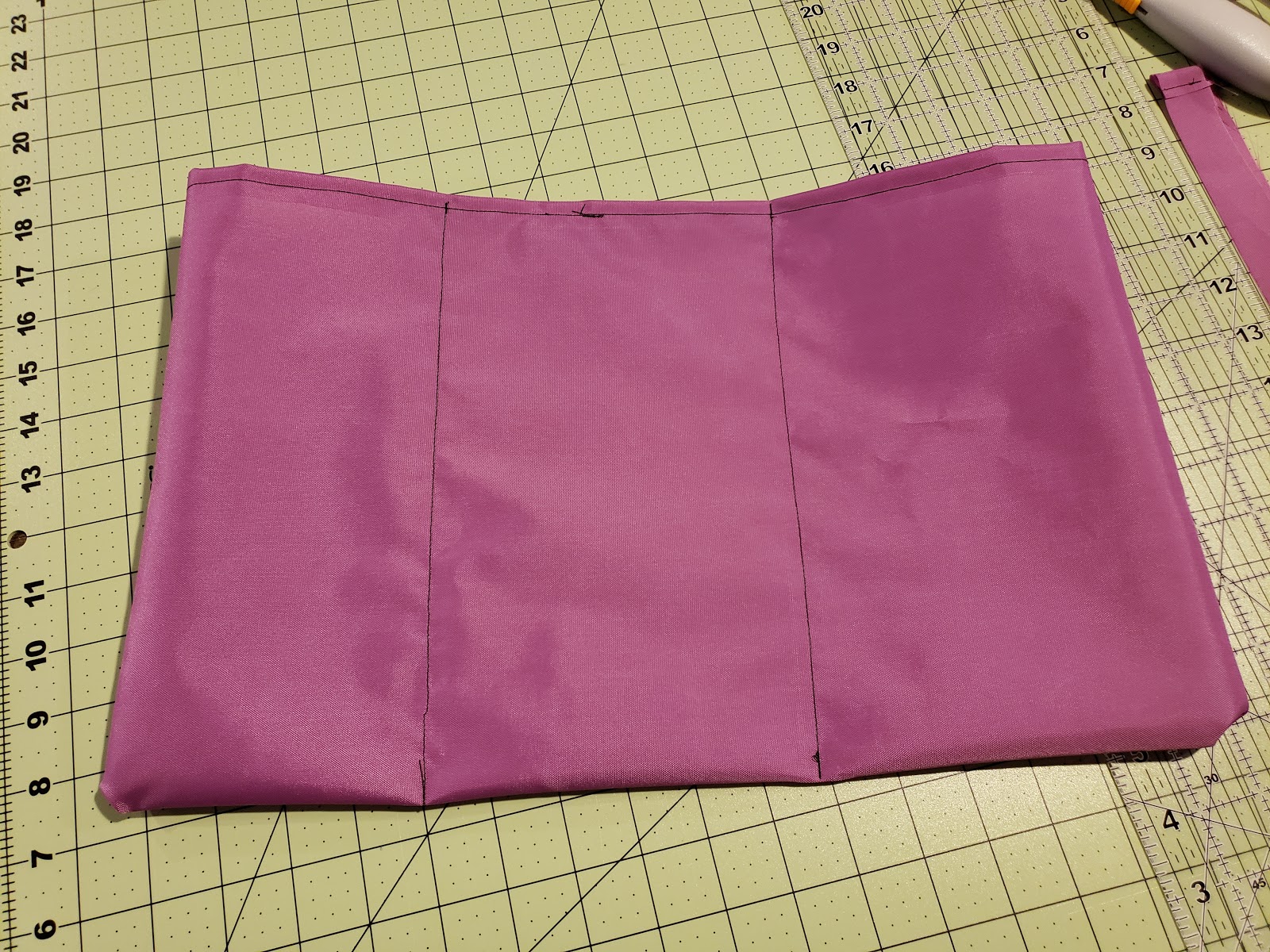 Ben's Journal: Taming the Chaos - A Custom Bag Organizer Solution