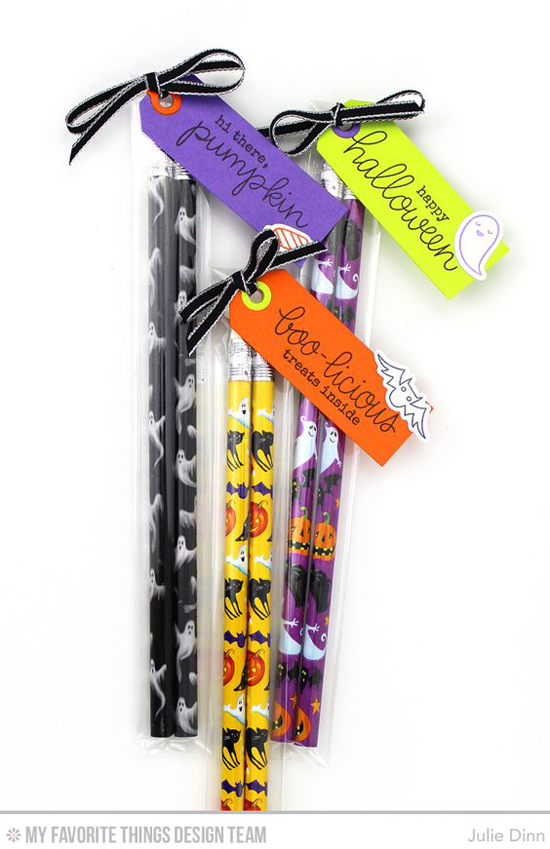 Handmade Halloween pencil tags from Julie Dinn featuring Frightfully Fun Halloween stamp set and Die-namics and Tag Talk Die-namics #mftstamps