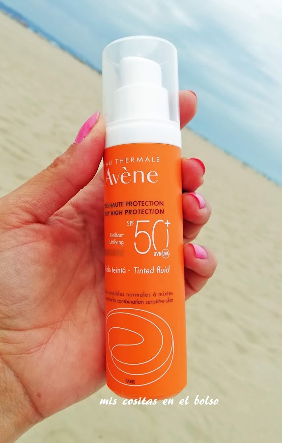 Protector solar rostro