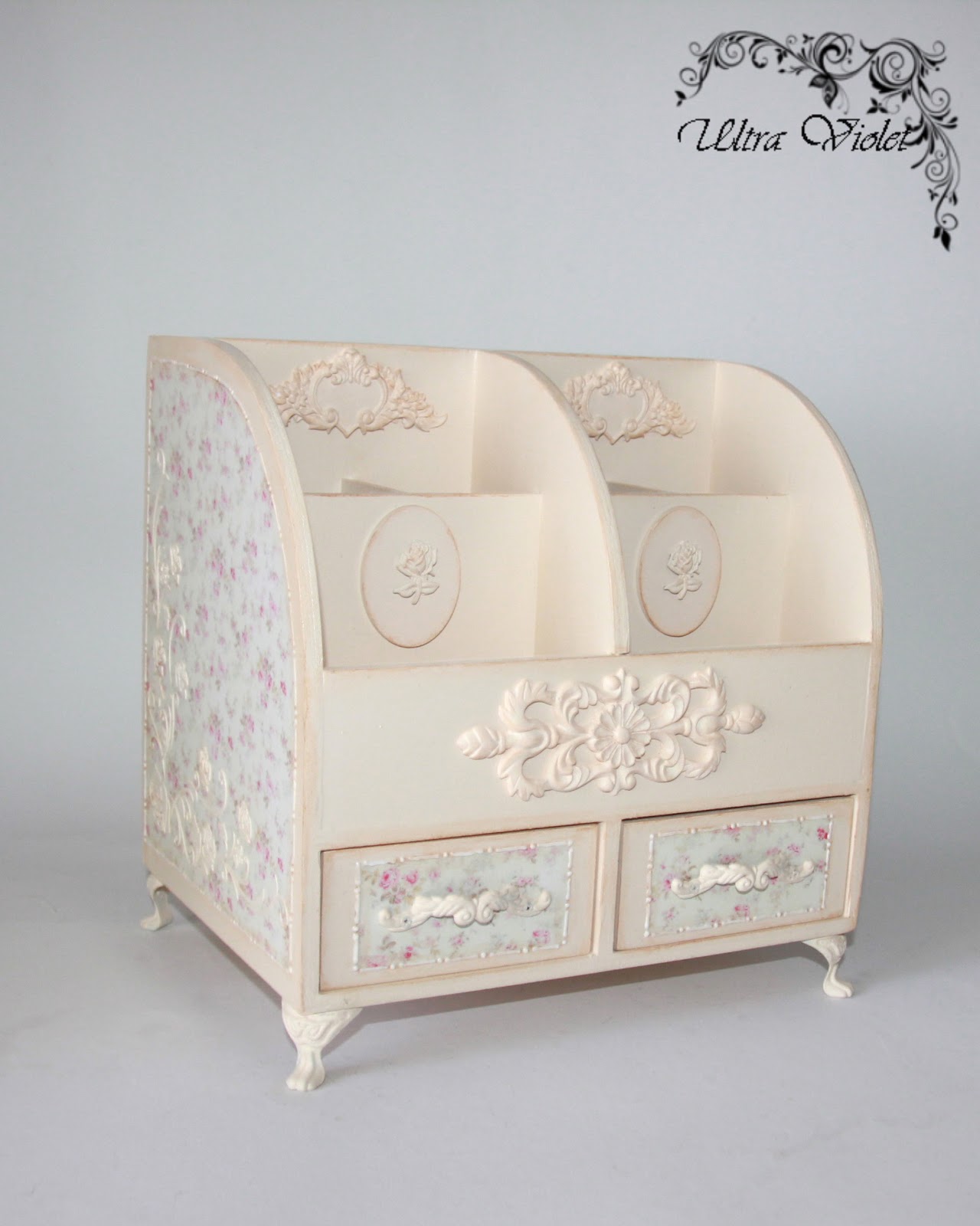 Ultra-Violet. Exklusive Geschenke.: Kosmetikständer Make Up Organizer
