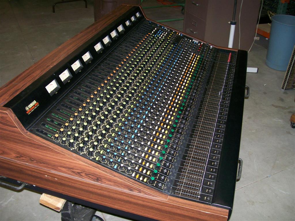 balance blog: Yamaha M1532