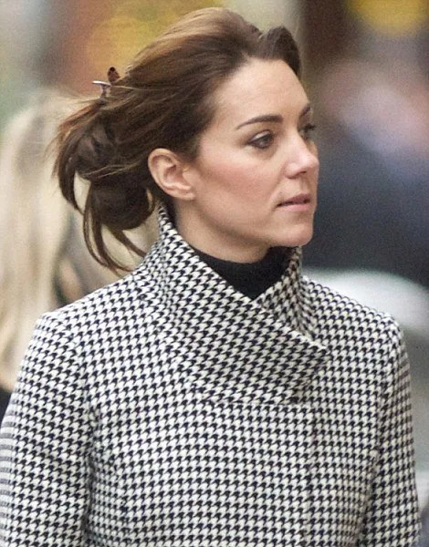 Kate Middleton stepped out for a christmas shopping trip at John Lewis in Chelsea
