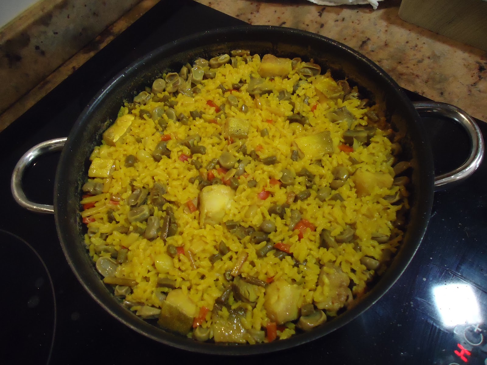 Las receticas de Anica Paella de verduras con bacalao