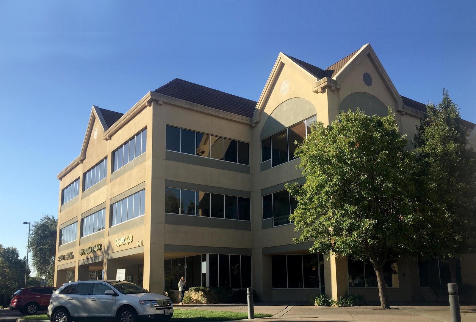 Premier Commercial Real Estate Premier Commercial Leases 2,870 Sq Ft of Office Space in