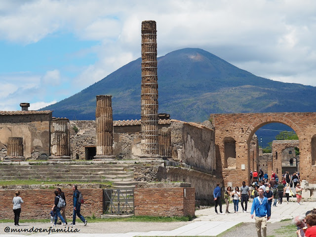 Vistas del Vesubio desde Pompeya