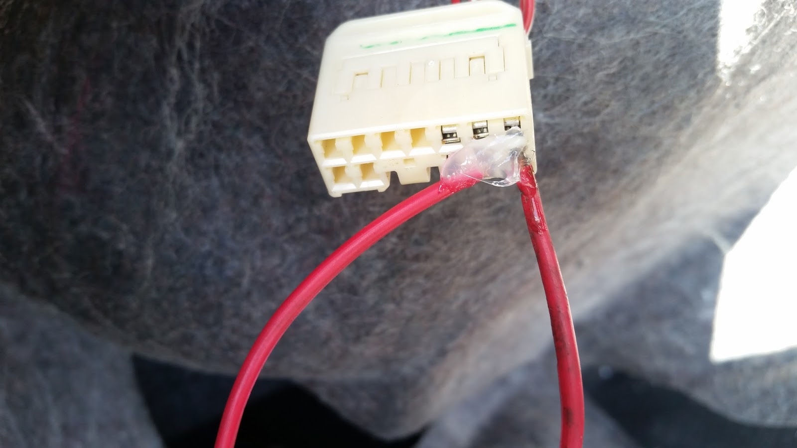 Corolla DIY DIY Troubleshooting Trunk Light not Working 2005 Corolla