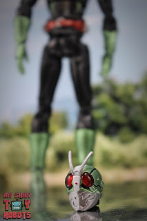 S.H. Figuarts Kamen Rider 2 (THE FIRST Ver.) 02