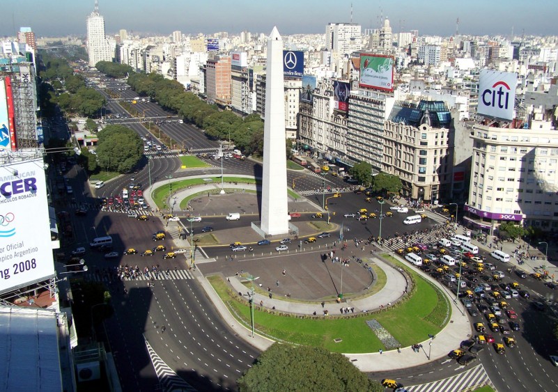 Curiosidades Atuais A avenida mais larga do mundo Curiosidades Atuais A avenida mais larga do mundo