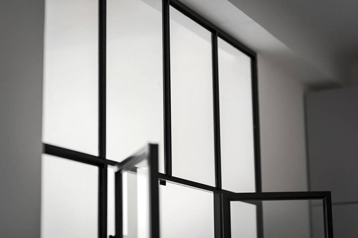 decoracion-gris-estilo-nordico-espacios-pequenos