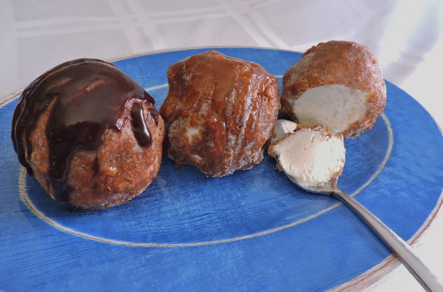 Graham Cracker Fried Ice Cream