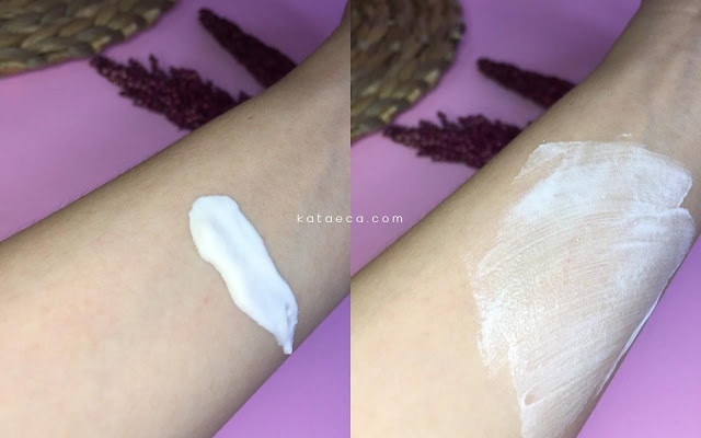 aroma dan tekstur body lotion scarlett