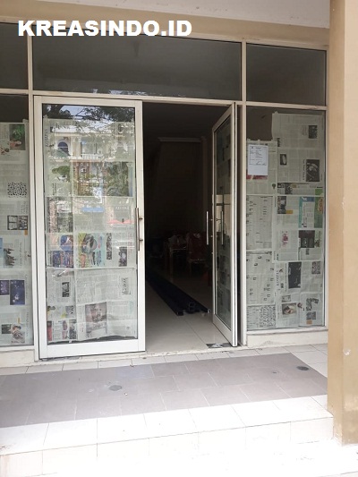 Servis Pintu Aluminium di Rumah Bu Wiwi di Green Lake City Jakarta Servis Pintu Aluminium di Rumah Bu Wiwi di Green Lake City Jakarta