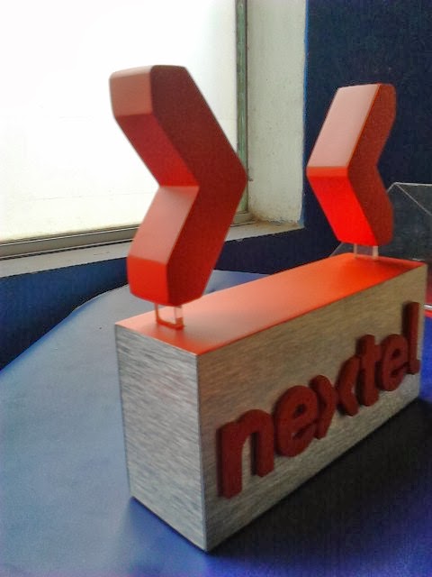 VKA PUBLICIDAD LETREROS S.A.C.: ACRILICO BUZÓN DE SUGERENCIAS, LIBRO DE