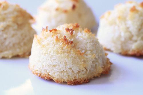 Serve and enjoy the Coconut Macaroons RecipeDessert