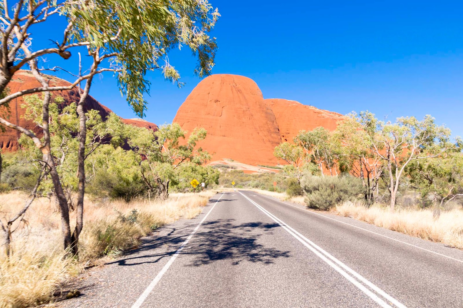 A Complete Guide To Ayers Rock Resort Explore Shaw