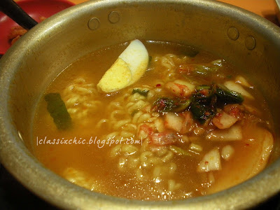 Eat, Dress up and Travel.: Korean: Mr. Ramyun (Reblogged)