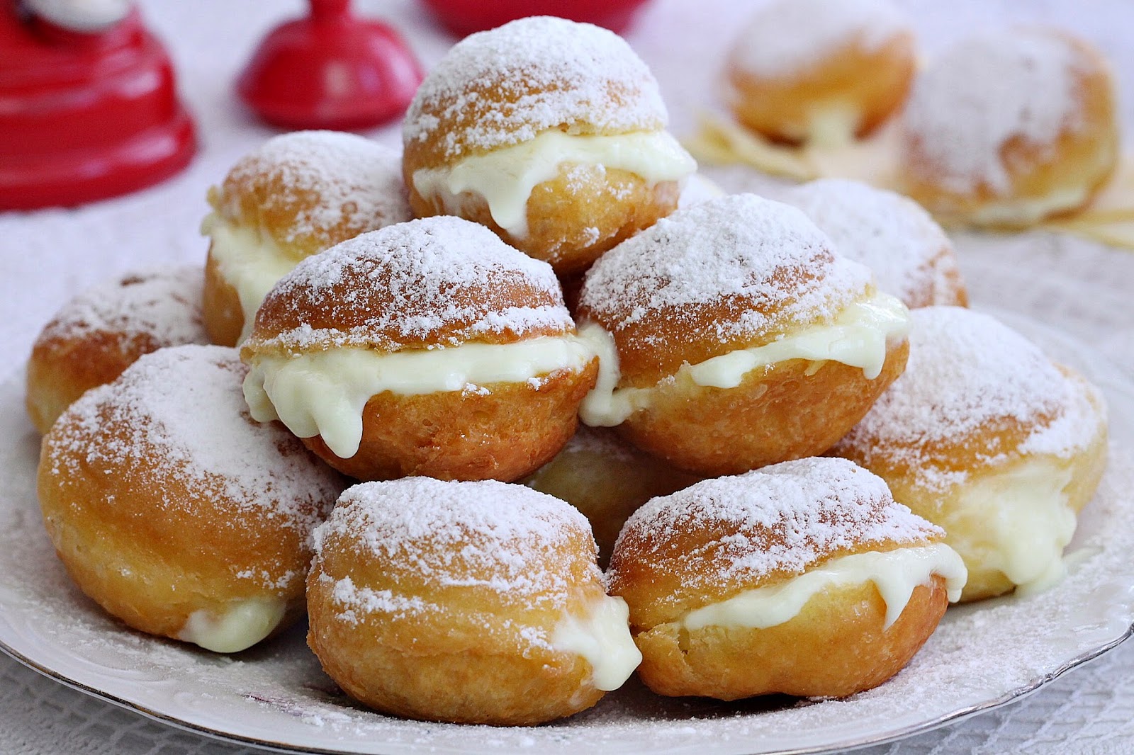 Wesola Kuchnia Paczki Z Budyniem Food Doughnut Breakfast