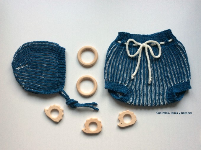 Con hilos, lanas y botones: Winter Duo Baby Bloomers and Bonnet