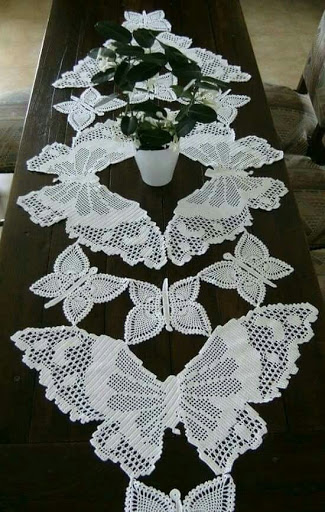 graficos de croche caminho de mesa com borboletas