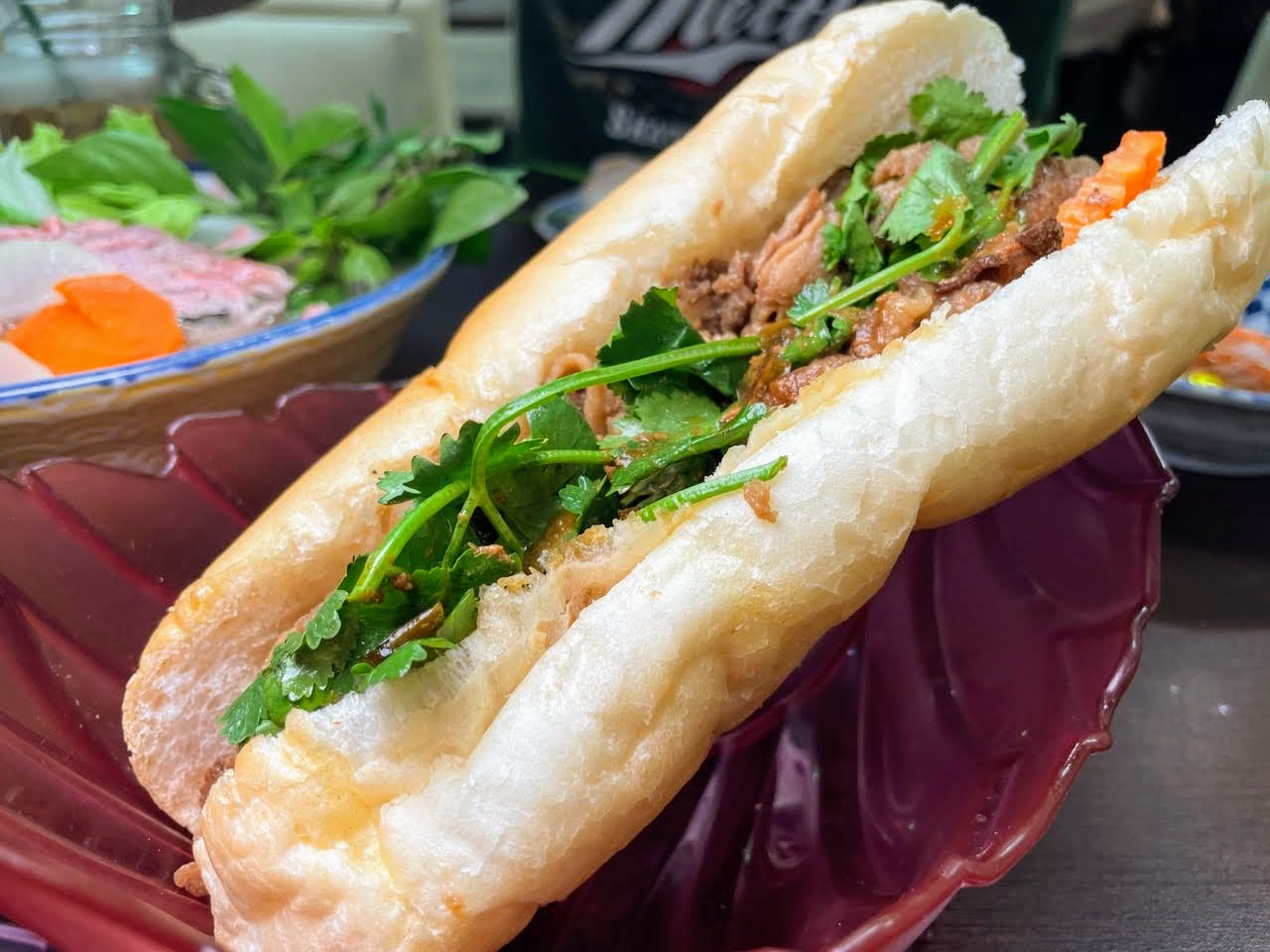 東郭小卷河粉越南美食館 / 巷弄裡的越是好滋味 / 看電影前的晚餐 / 台南東區