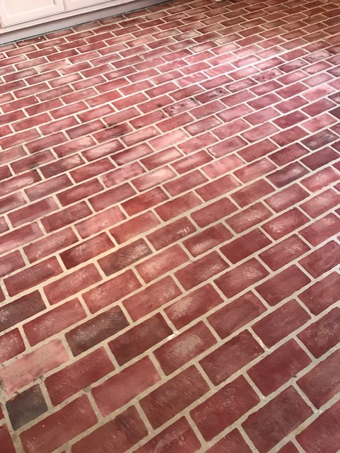 Pen Hive How To Paint A Faux Brick Floor On Concrete - Brick Red Paint For Concrete