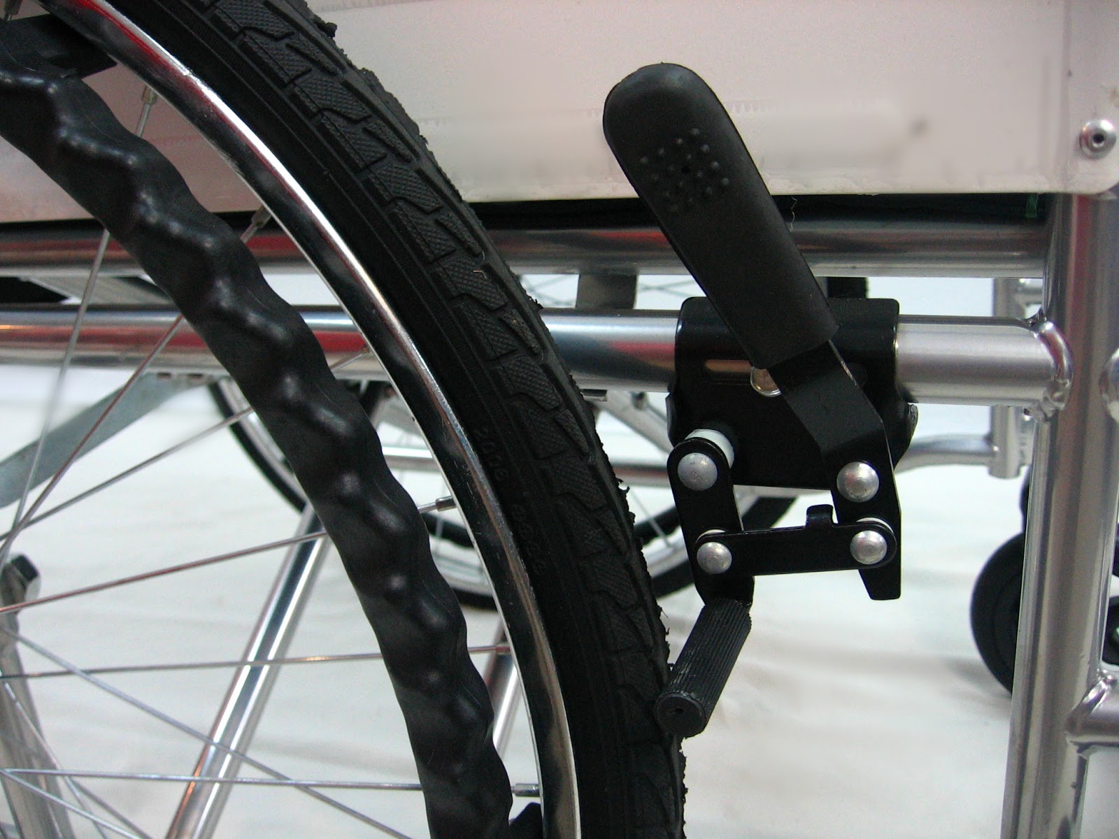 Malaysia wheelchair kerusi roda online shop selling electric, reclining