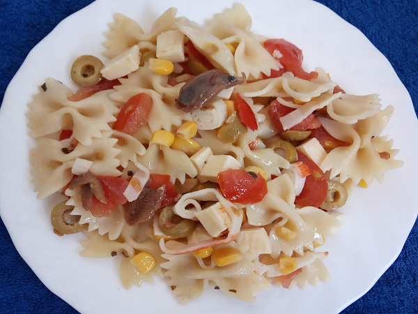 Ensalada De Pajaritas Tierra Y Mar
