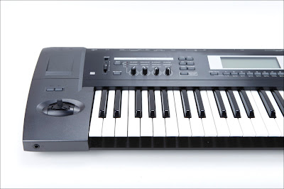 MATRIXSYNTH: Korg TR61 synthesizer keyboard