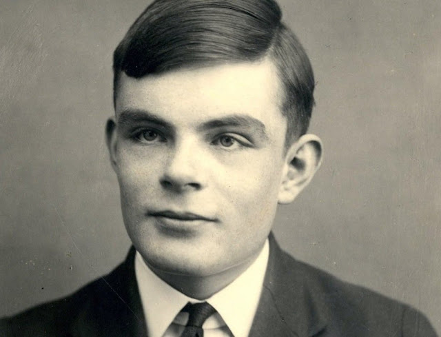 Biodata dan Profil Alan Turing