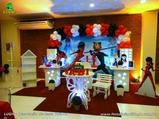 Decoração de aniversário Ladybug - Mesa decorada Miraculous para festa infantil - Barra - RJ