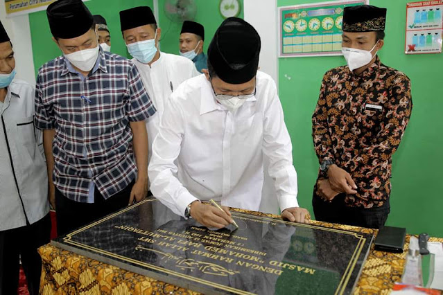 Resmikan Masjid Mohammed Rafi Al Muttaqin, Amsakar Minta Umat Muslim Memakmurkannya Resmikan Masjid Mohammed Rafi Al Muttaqin, Amsakar Minta Umat Muslim Memakmurkannya