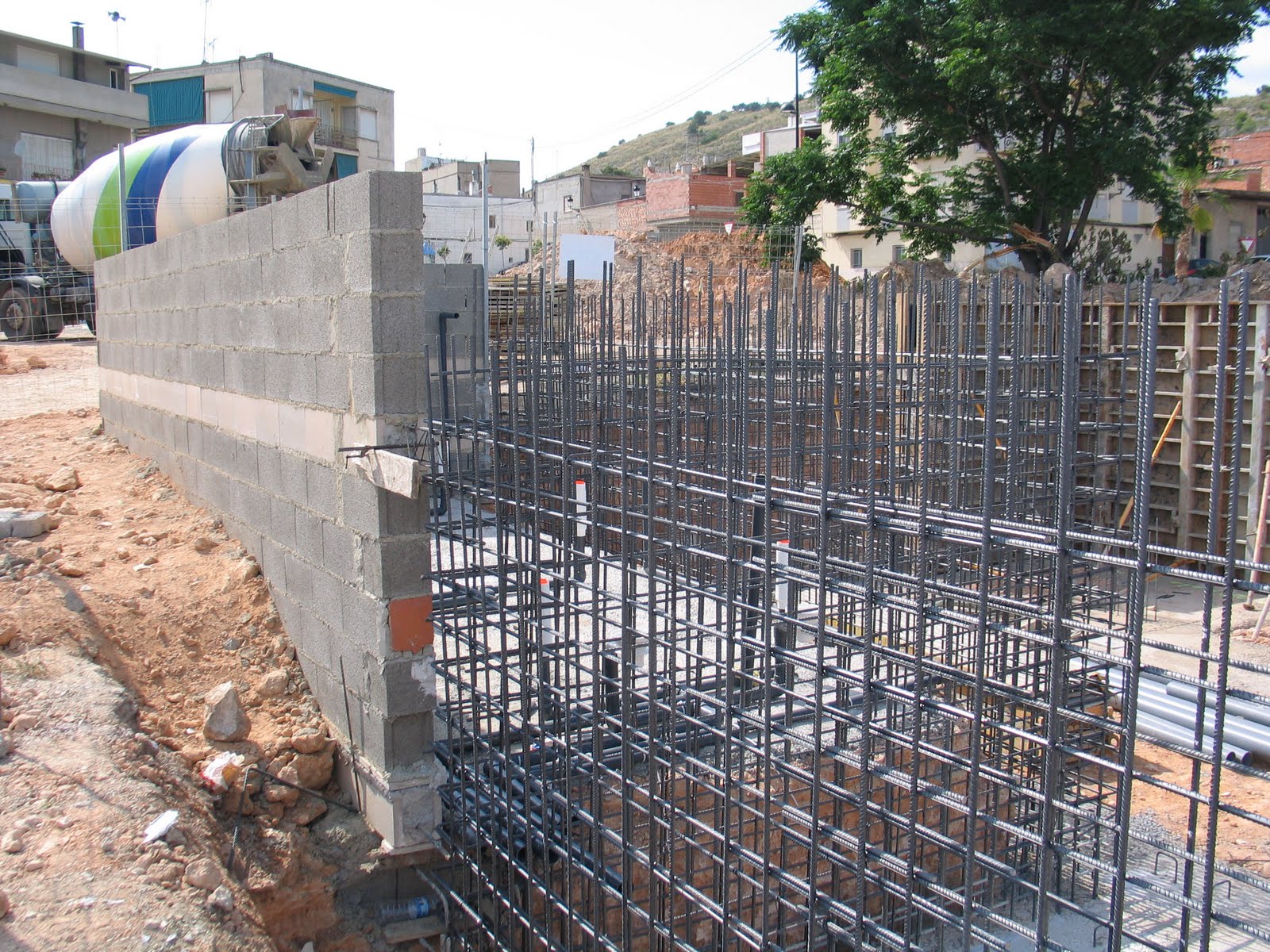 EMETRESEME estudio | BLOG: VIVIENDA UNIFAMILIAR ENTRE MEDIANERAS. ANTELLA