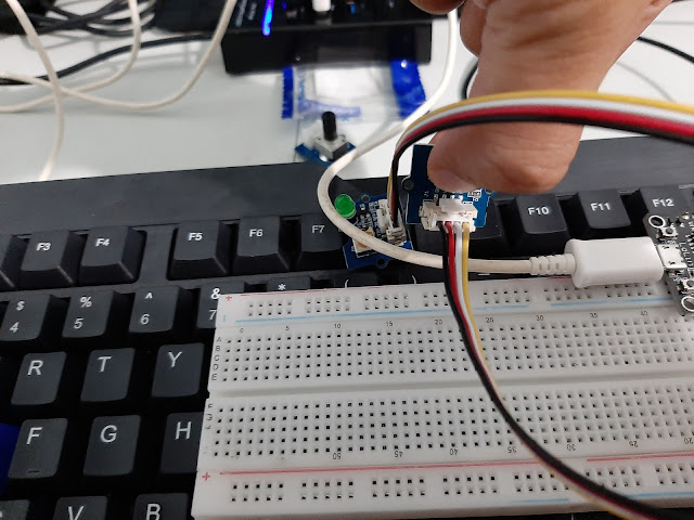 Reference - 01 - MicroPython trên ESP8266 xử lý module sensor Grove : Green LED, Rotary Angle Sensor, Button