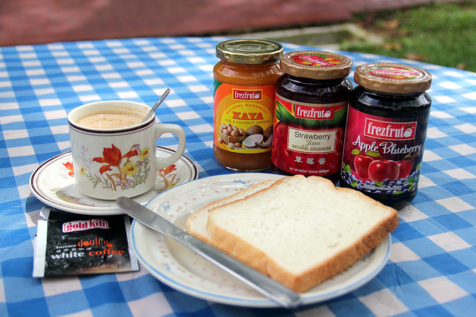 Frezfruta Jams are great for your breakfast and even teabreak!!!