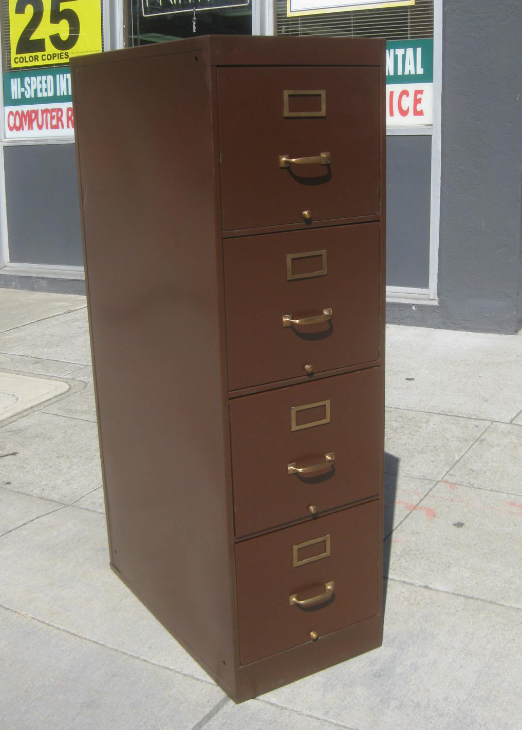 UHURU FURNITURE & COLLECTIBLES SOLD Brown File 30
