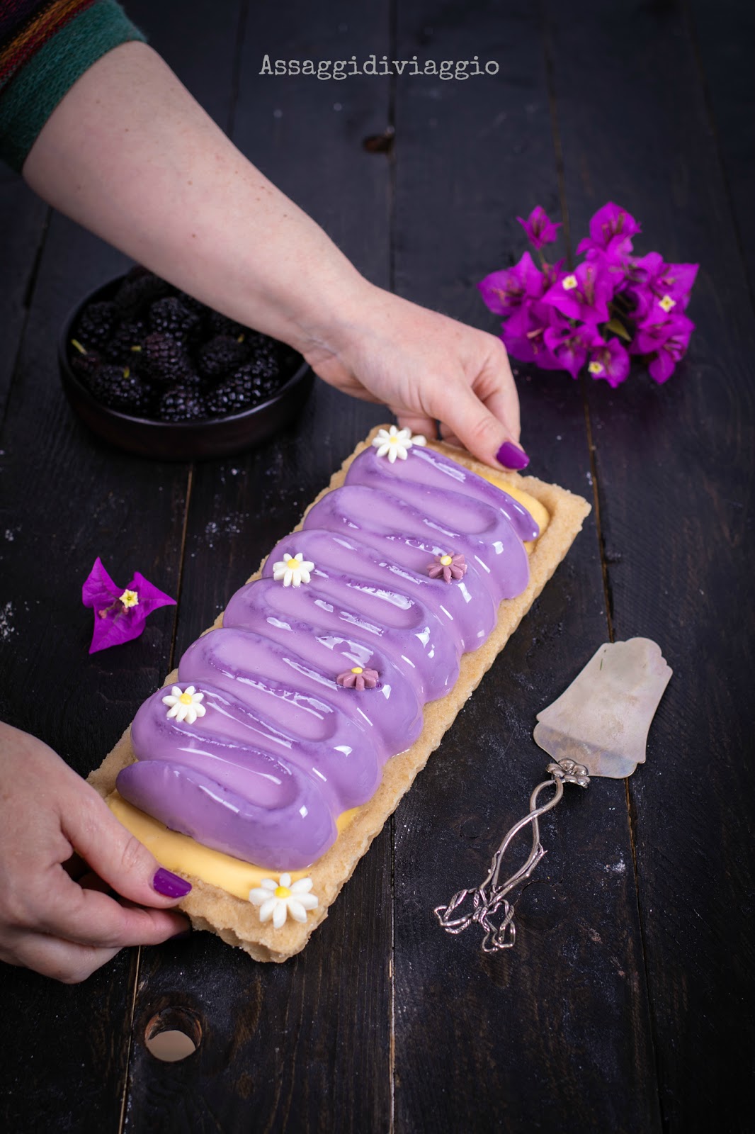 Crostata moderna ai gelsi e limone