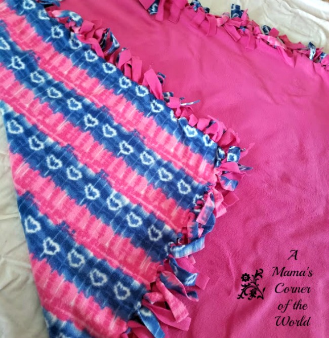 Social Good Project Making Fleece Blankets for Charity Organizations