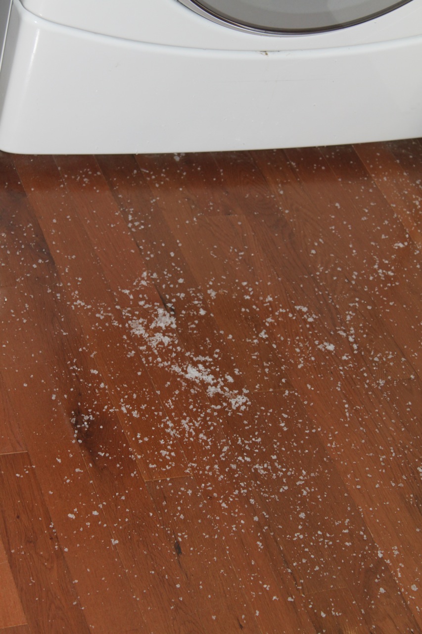 Confessions of a Mom. disposable diaper + washing machine does NOT