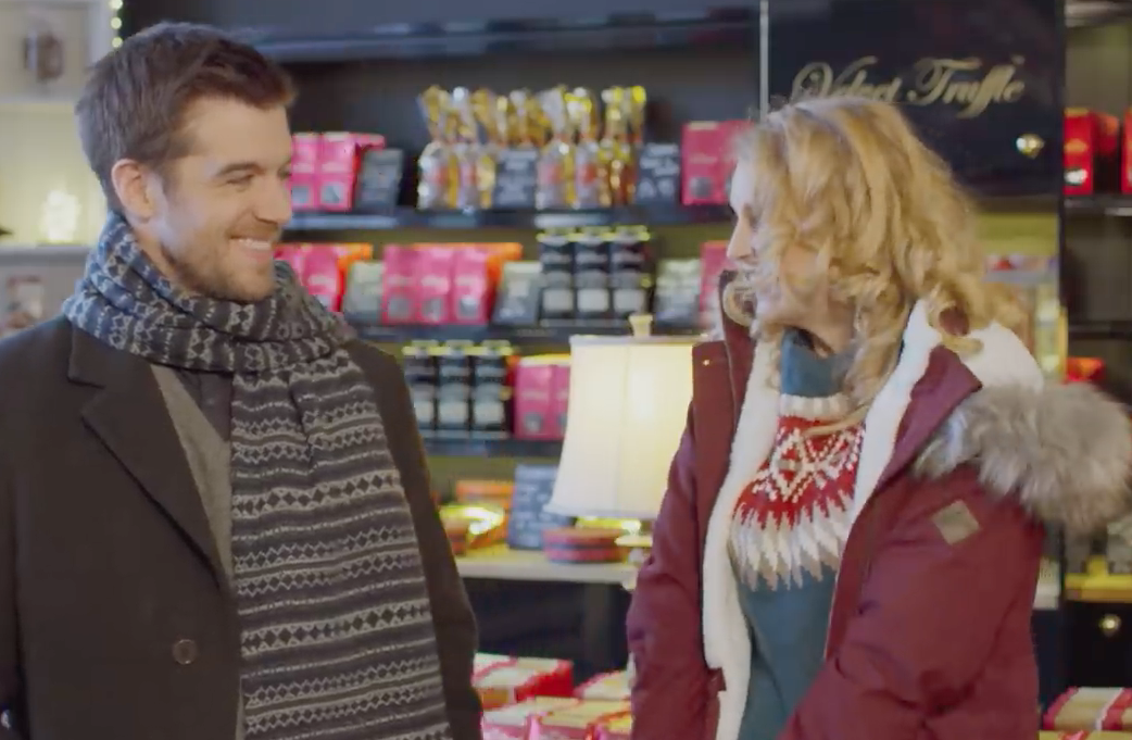 Un Parfum De Noel Streaming C'est un beau téléfilm : Noël et Romance...Chrisnow: Un Parfum De Noël