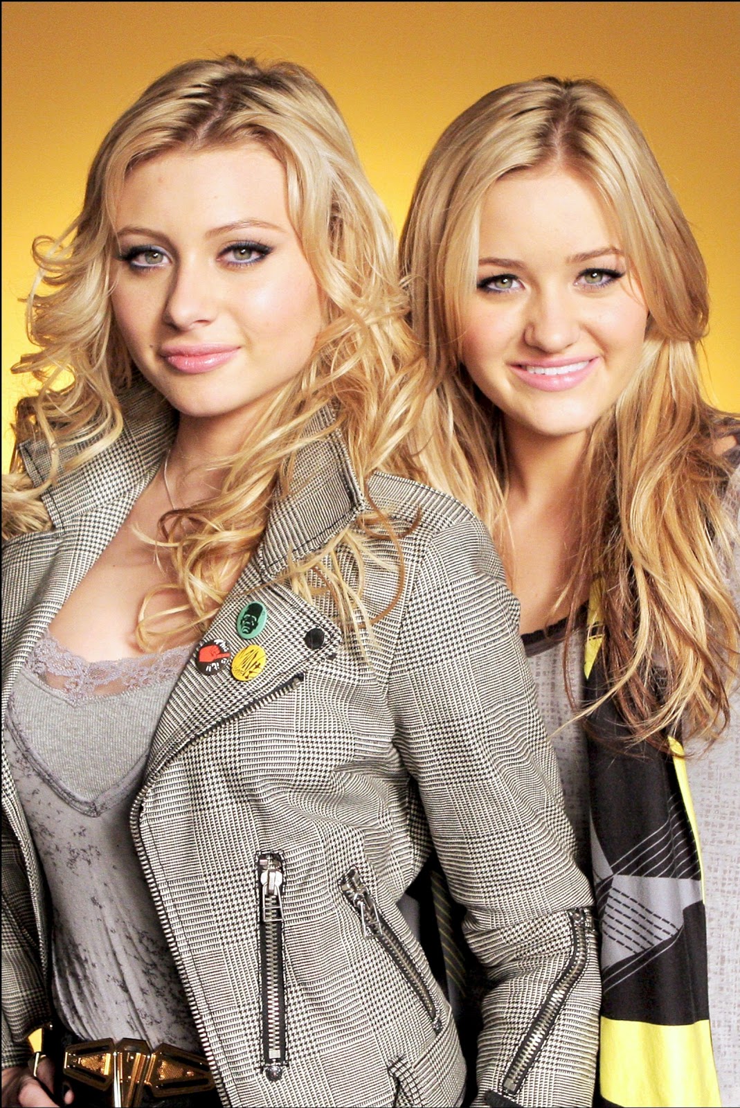 Aly and Amanda Michalka – “Like Whoa” Music Video Photoshoot - Hot