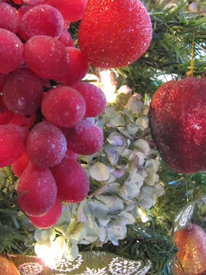 Sew Many Ways Christmas home tour 2013