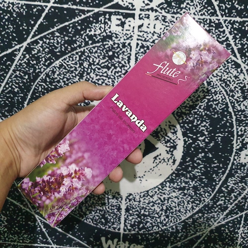 Lavender Incense Sticks for Love Attraction and Stress Relief