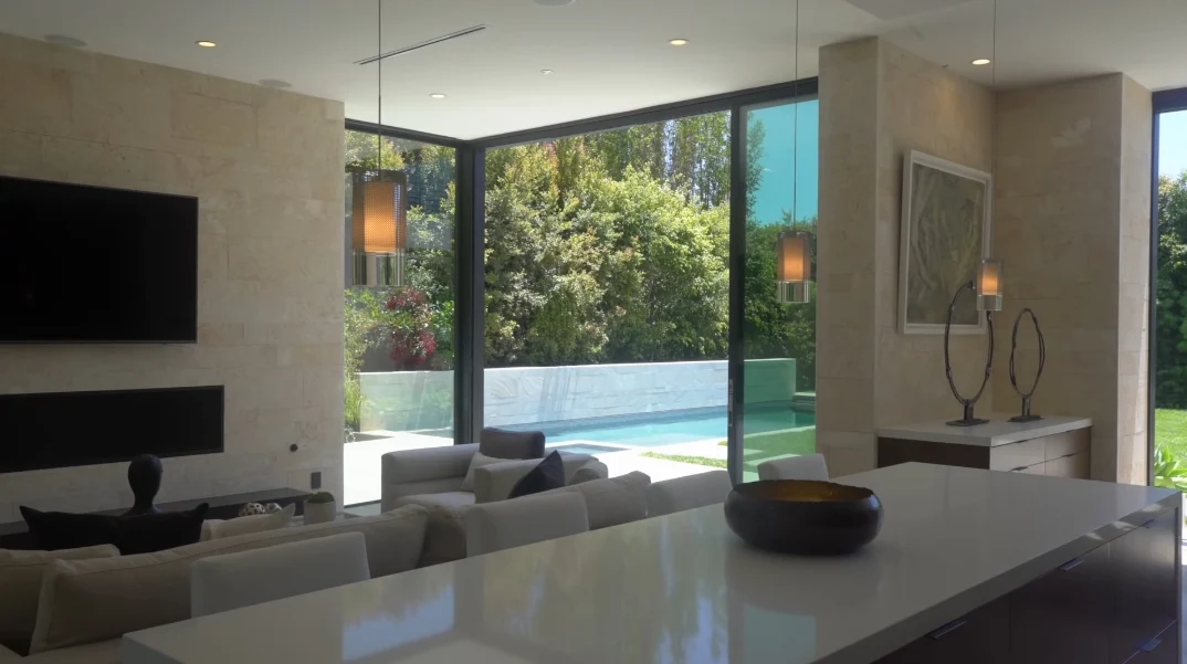 56 Interior Photos vs. Tour 770 Amalfi Dr, Pacific Palisades, CA Ultra Luxury Modern Mansion